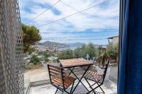Crown Deluxe Apartments - B&B Saranda