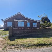 Sea Palling 2 bed 2 bath beach apartment Sleeps 4 - Bed and Breakfast Norwich
