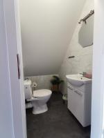 Ewychatki nowoczesny domek z widokiem na Śnieżnik 2 - Bed and Breakfast Szychów