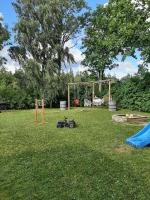 Strandnära för den stora familjen - Bed and Breakfast Klintehamn
