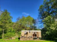 Glamping Maringotka77 - Ferienwohnung Protivec