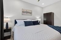 Sturgeon Bay Boat Condo w Marina Slip - Bed and Breakfast Sturgeon Bay
