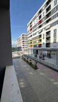 Univers City Modern Apartments - Chambres d'hôtes Tirana