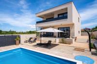 My Dalmatia - Villa Meli with private heated pool - Chambres d'hôtes Biograd na Moru