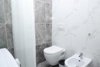 Salty Breeze Apartment - Chambres d'hôtes Durrës