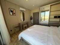 402 tara-JRE Jabal Al Lweibdeh with stunning view - B&B Amman