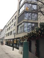 GoldenKey-Suites - Luxury Suite 'Perlachturm' - Direct Views of Rathausplatz & Perlach Tower - New in 2026 - Chambres d'hôtes Augsbourg