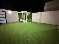 شقة ثلاث غرف نوم ووصالة ومطبخ وحوش مستقل - B&B Abhā