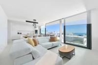SolMalaga ~ Luxury Gem ~ Pool ~ Breathtaking Views - B&B Fuengirola