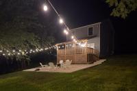 Blue Casa Rio | Riverfront Oasis with Private Beach, Deck & Fire Pit - B&B Kingsland