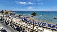 DOMUS AUGUSTEA a due passi dalla spiaggia - B&B Anzio