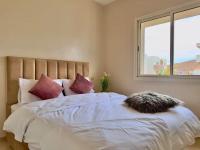 Séjour Moderne 2 Chambres Piscine, Wi-Fi, Proche Plage - B&B Imi Ouaddar