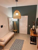 Villa with pool in Setubal, 15 min from the beach - Chambres d'hôtes Setúbal
