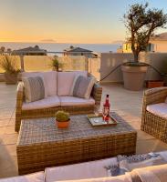Penthouse Le Isole - Luxury rooftop retreat - B&B Marsala
