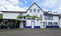 Blue Lagoon Holiday Apartments & Double Room with Balcony - B&B Nehren