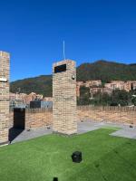 Usaquén Modern Loft - Santa Barbara - B&B Bogotá
