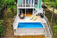 Waterfront Home with Game Room, Decks, Pool, Smart TVs, Kayaks, & Gas Grill - B&B Kingsland