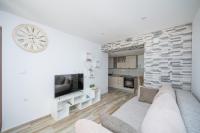 Appartamento con 1 Camera da Letto, Terrazza e Vista Mare
