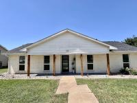 Comfortable Home Near Lake, Dining & Shooping - Ferienwohnung Lewisville