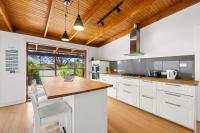 Jan Juc Beach House - B&B Torquay