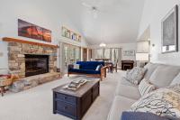 Blue Skies and Cherry Pies by Simple Life Rentals - Chambres d'hôtes Fish Creek
