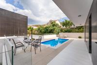Sea & Mountain View & Private Pool Apartment - Bed and Breakfast Vinjerac