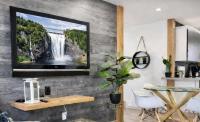 Le Wolfe - 2 Bedrooms - 2 min Falls - Free Parking - Chambres d'hôtes Boischatel