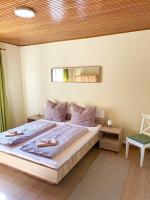 Julia Apartmanház Balatonfüred - B&B Balatonfüred