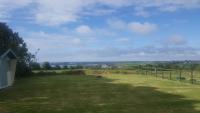 Sea view chalet overlooking Ardmore Bay - Bed and Breakfast Paulsworth