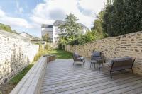 Le Garden - Wifi - Jardin - Gare - B&B Laval