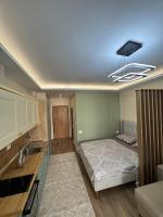 M&M Snug & Sunny Escape Steps to the Beach - Chambres d'hôtes Golem