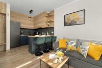 Modern Apartment with Parking and Balcony by Noclegi Renters - B&B Sosnowiec