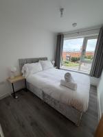 Gunwharf Quays Harbour Apartments - Bed and Breakfast Portsmouth