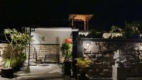 VILLA PAPA PUTU - Bed and Breakfast Banjar