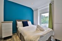 Modern 3-Bed House with Courtyard, Treforest - B&B Pontypridd