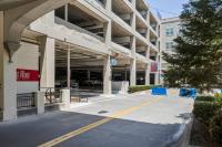 West Village 2BR Katy Trail & Dining, Parking - B&B Dallas