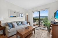 Playa Del Sol 2 Bdrm 649 w/ Mountain Views! - Chambres d'hôtes Kelowna