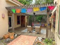 Central 1br 1ba SA Casita w full kitchen & patio - Chambres d'hôtes San Antonio