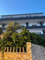 Villa Besnik - B&B Saranda