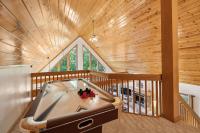 Top of the Hill Cabin by Simple Life Rental - Chambres d'hôtes Fish Creek