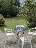 Coastal Retreat - B&B Penrhyn Bay
