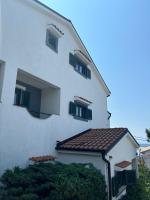Holiday house Rigo with private pool, jacuzzi and sauna - Chambres d'hôtes Crikvenica