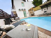 Villa Melinda - Beach & Pool Retreat - B&B Protaras