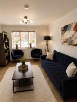 Stylish 2 Bed Apartment Central Bishop's Stortford - B&B Bishops Stortford