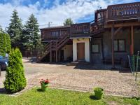 Noclegi Pod Modrzewiem - B&B Powidz