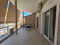 Cozy's Family Apartment - B&B Sarandë