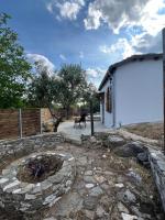 Linos Old Barn - Chambres d'hôtes Theológos