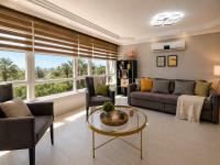Hadrian Viva Modern Luxury Stay in Central Antalya Near Kaleiçi - Bed and Breakfast Antalya