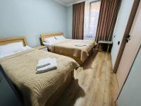 Camera Matrimoniale con Letto Supplementare