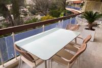 Apartment with terrace in Le Cannet Colline - B&B Le Cannet